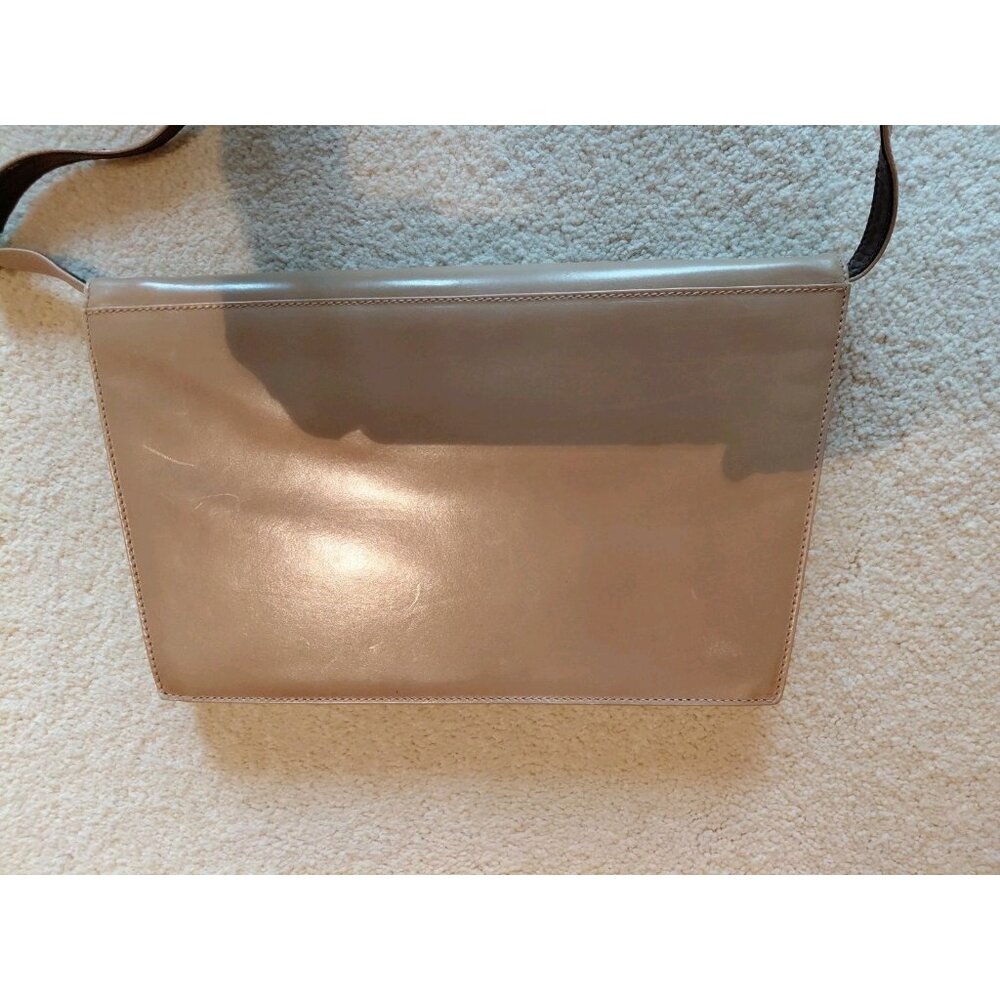 Bruno Magli Vintage Patent Leather Envelope Crossbody Purse Beige Brown - Picture 4 of 10